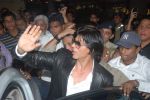 Shahrukh Khan snapped at international airport on 9th Dec 2011 (13).JPG